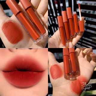 🔶HUDA🔶ส้มอิฐHUDA  BEAUTY LIQUID MATTE LIPSTICK No.8056