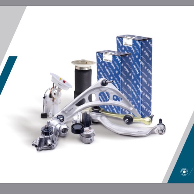 ปีกนกตัวโค้งR/L BMW E90