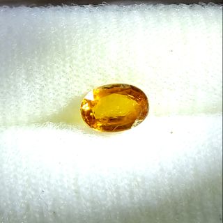 บุษราคัม บางกะจะแท้  yellow sapphire