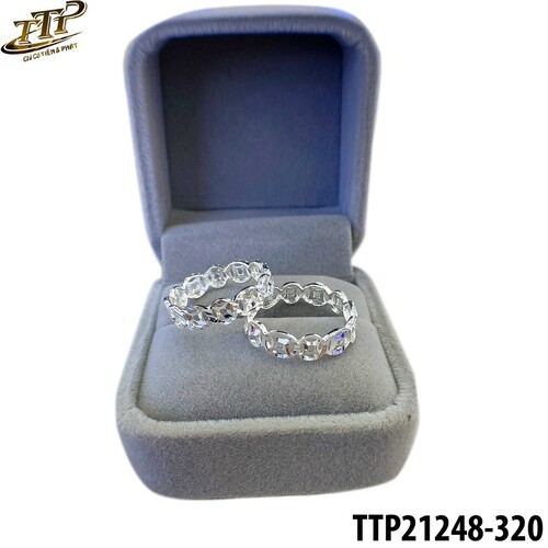 แหวนเงินแฟชั่นลายเหรียญ - ทีทีพี21248