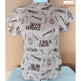 Versace เสื้อผู้หญิงแฟชั่น ผ้าอัดพลีซ-สีน้ำตาลพิมพ์ลาย ฟรีไซส์(มือ1)