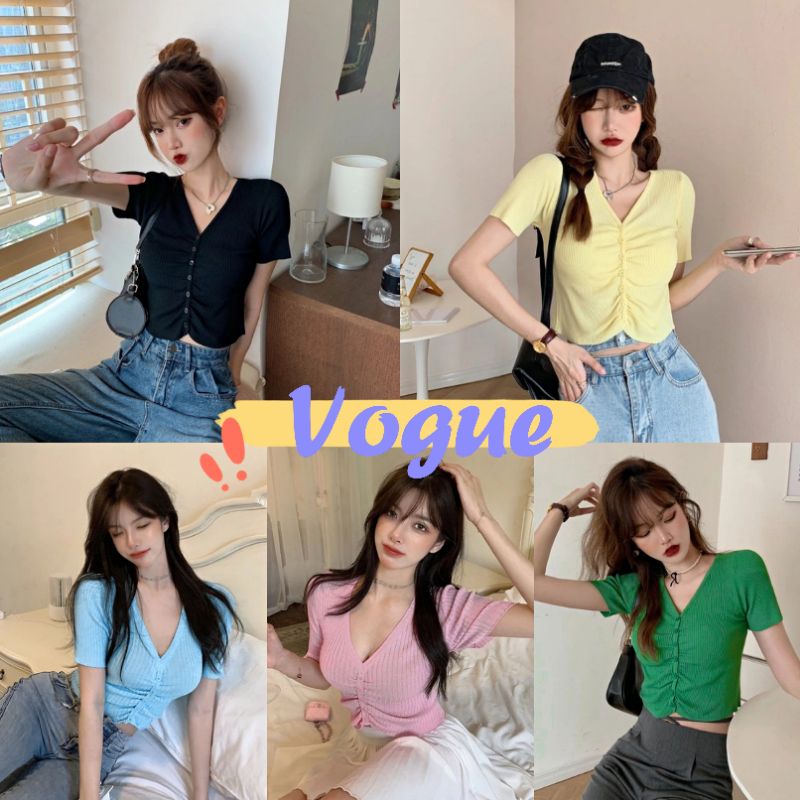 Vogue🌟พร้อมส่ง🌟เสื้อครอปไหมพรมคอวีแขนสั้น ดีเทลผ่าร่องเล็กน่ารัก (12310) -N