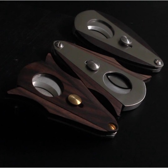 DF3220 ที่ตัดซิการ์ คัตเตอร์สองตัดใบมีดสแตนเลสสตีล Gadget Zigarre Knife Smoking Accessories