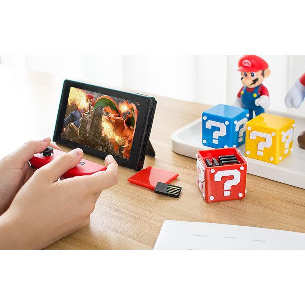กล่องเก็บการ์ดเกม Nintendo Switch 12 Cards (8 cards NSW, 4 memory cards)