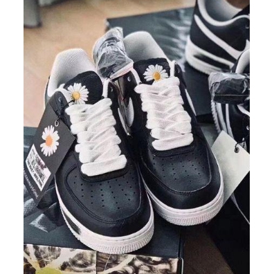 air force 1 half white half black