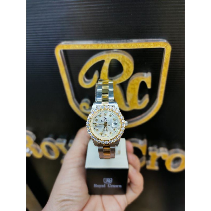 Royal Crown นาฬิกาข้อมือผู้หญิง สายสแตนเลส ชุบทอง ประดับเพชร cz อย่างดี รุ่น 3662L 