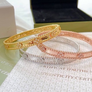 กำไลข้อมือ Van cleef &amp; Arpels  Bracelet no box