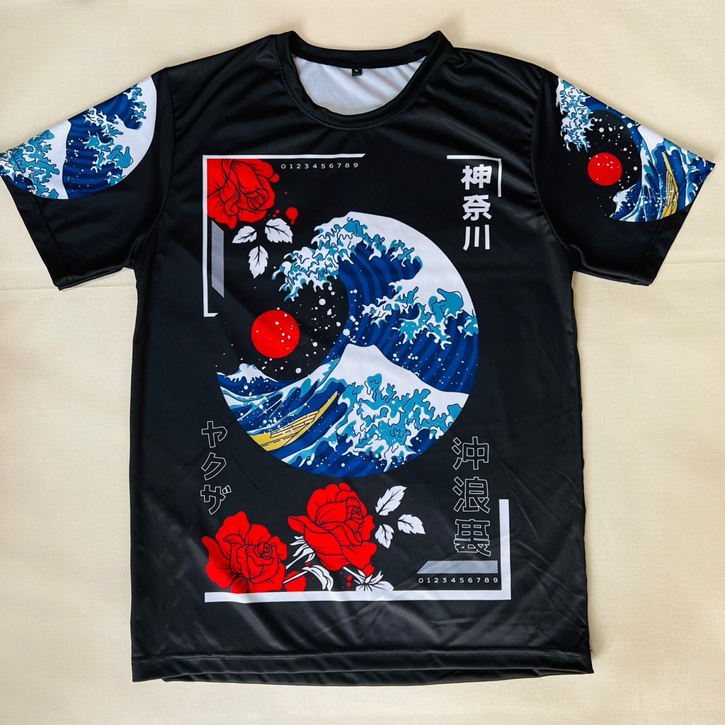 เสื้อยืดลายคลื่นทะเล