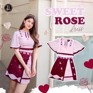 Sweet Rose : BLT Brand ชุดเซตน่ารักมาก มีสองชิ้น ได้เสื้อและกระโปรง 🌸