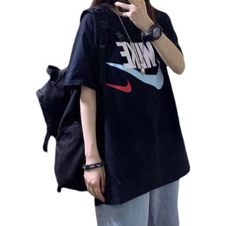 โลโก้ Nike Big ของแท้ผู้ชายและผู้หญิงคอกลมตะขอกีฬาเสื้อยืด 84p