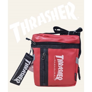 THRASHER กระเป๋าสะพายข้าง กระเป๋าคาดอก กระเป๋าแฟชั่น สีดำและสีแดง Unisex Mini Crossbody Bag CF811