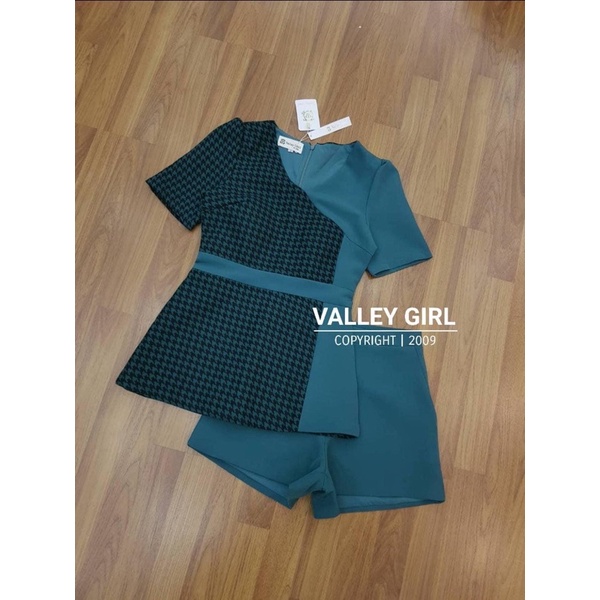 ชุดเซตขาสั้น งานป้าย Valley girl SizeM ***มือ1ป้ายห้อย