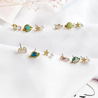 ต่างหูเซ็ตสัตว์น้อยท่องอวกาศ • Galaxy Animal Earrings Set