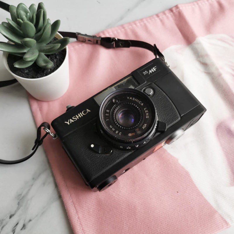 กล้องฟิล์ม Yashica 35MF