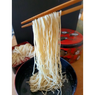 AKIRA RAMEN (อากิระ ราเมง) ราเมงเส้นสด ทำใหม่ทุกออเดอร์ 1 แพค ทำได้ 8 ชาม (800g.) Homemade Ramen