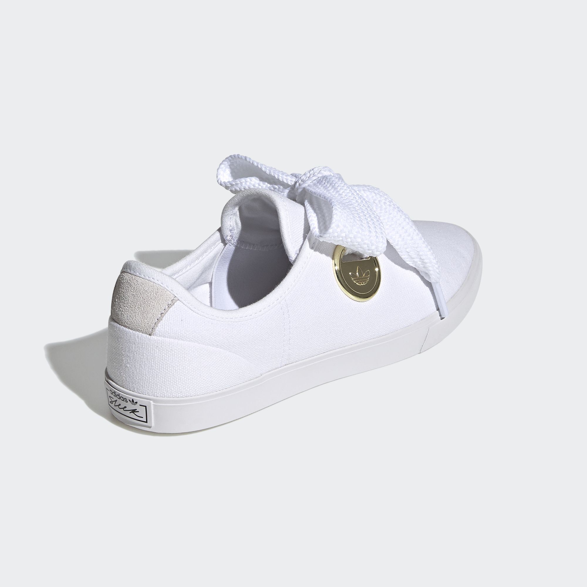 adidas ORIGINALS รองเท้า adidas Sleek Lo ผู้หญิง สีขาว FV0740 - adidas ...