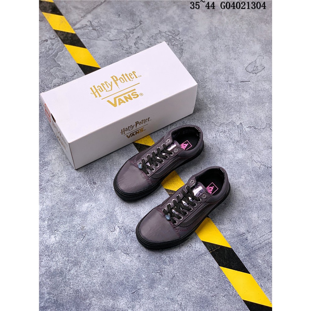 original Vans X Harry Potter รองเท้าผ้าใบลำลองสำหรับผู้ชาย