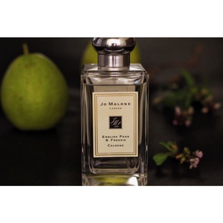 JO MALONE LONDON English Pear &amp; Freesia Cologne หัวสเปรย์ ขนาด 30 ml