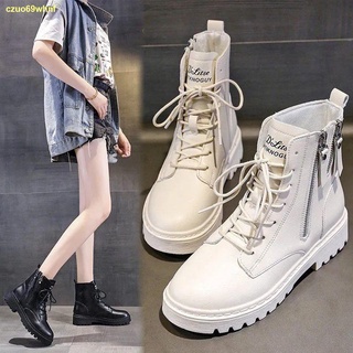 ❤จัดส่งทันที❤Martin boots ผู้หญิง 22 ใหม่สไตล์เกาหลีรองเท้าสั้น all-match อังกฤษ lace-up high-top รองเท้าผู้หญิง