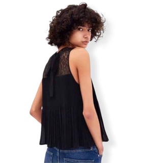 Zara : Black Pleat with Lace Top