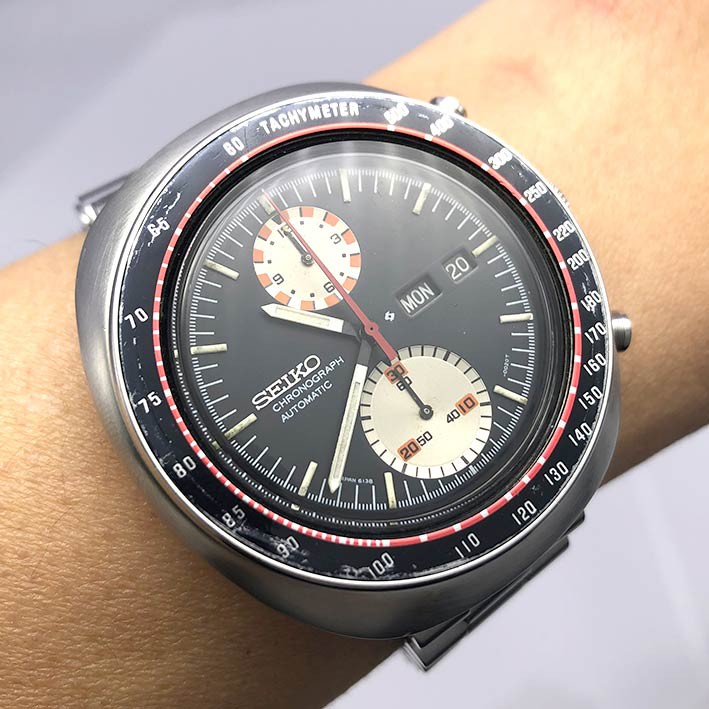 SEIKO UFO Chronograph Vintage 1970 ขนาดตัวเรือน 44mm