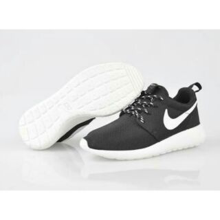 NIKE rosherun ใหม่ (No box)