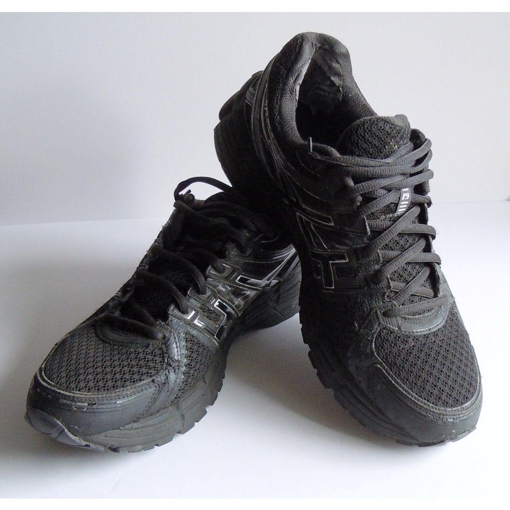 รองเท้ากีฬาผู้ชาย Asics  รุ่น Gel-Kayano 19 US 10.5