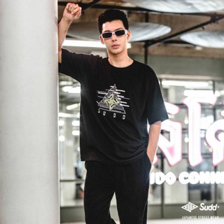 Sudd® เสื้อยืดโอเวอร์ไซส์ รุ่น Shuriken สีดำ