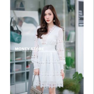 👗เดรสลูกไม้แต่งระบายช่วงเอวจั๊ม👗