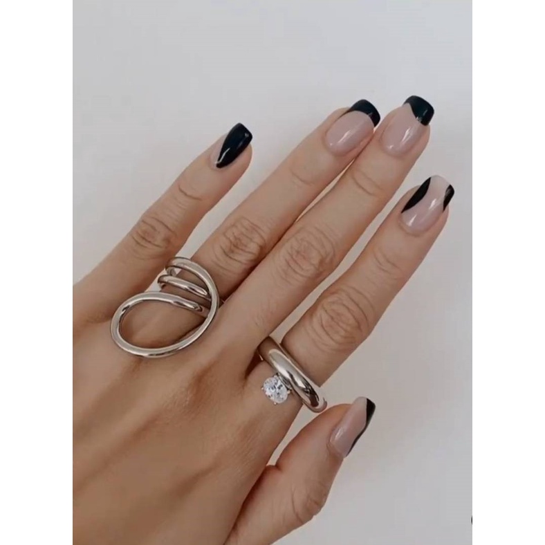 SWAN - Nova Ring แหวนเงินแท้ เงินเกลี้ยง ดีไซน์โค้ง