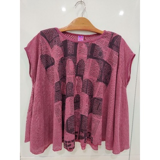 เสื้อยืดแฟชั่นทรงเสื้อแต่งระบายย้วยทั้งตัวใส่สบาย