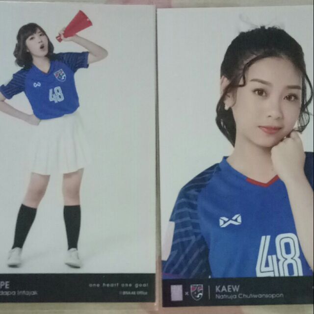 Photoset BNK48 + ที่รองแก้ว BNK48
