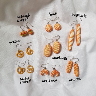 ต่างหูขนมปัง ต่างหูครัวซองค์ Crossiant Bun Sourdough Bread earrings ต่างหูดินปั้น ขนมปัง ครัวซอง hotdog pretzel