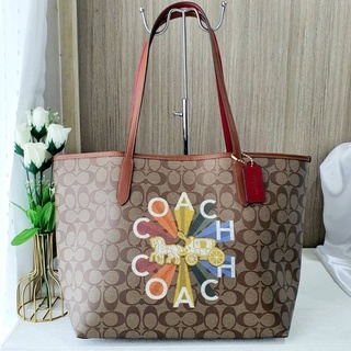 🎀 (สด-ผ่อน) กระเป๋า สีน้ำตาลลายซี เรนโบว์ COACH C6813 CITY TOTE RAINBOW / COACH F58292 CITY ZIP TOTE IN SIGNATURE