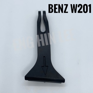 BENZ มือดึงฝากระโปรง(ตัวนอก) HOOD OPENER สำหรับรถเบนซ์ BENZ W201 190E