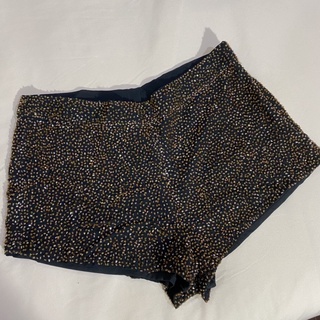 กางเกงขาสั้น Topshop shorts ปักลูกปัดทอง สายฝอ used like new