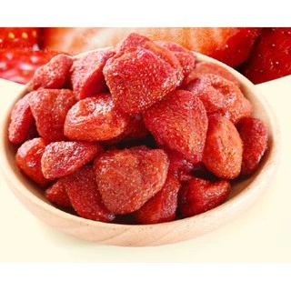 [ส่งด่วน] สตรอเบอร์รี่ สตอเบอร์รี่ สตอเบอรี่ สตอ สตอเบอร์รี่อบแห้ง 75กรัม [พร้อมทาน] เต็มเมล็ดใหญ่เกรดAAA