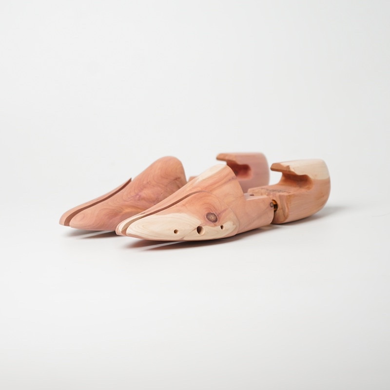 JULIETTA - ดันทรงรองเท้า Red Cedar Premium Shoe Tree made with Aromatic Redcedar from the USA.
