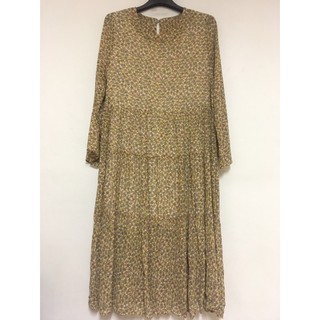 GreenwithYellow Roses (Freesize 👗)