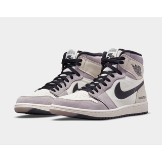 ของแท้ 100% Nike  JORDAN 1 HIGH OG AJ1  รองเท้าผ้าใบผู้หญิง  พร้อมส่ง