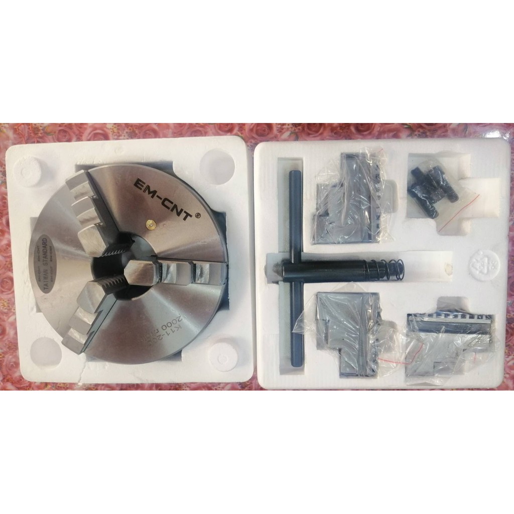 **พร้อมส่ง**สามจับแท่นกลึง 8