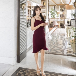 YellowApparel Nico Dress ชุดเดรสกระโปรงระบาย สี Burgundy