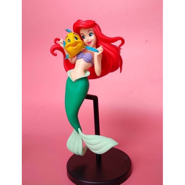 Ariel & Flowder Model Figure