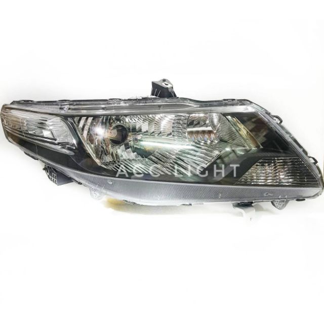 ไฟหน้าHonda City ปี2008-2012 ( ราคาต่อข้าง)