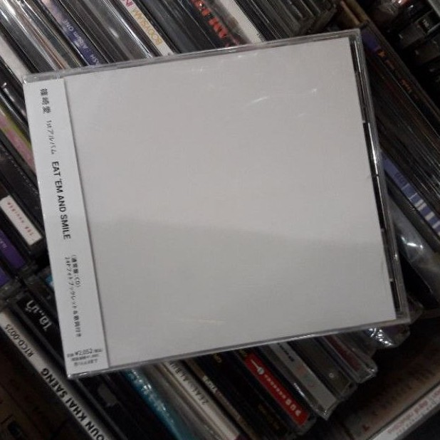 ● CD เพลง eat em and smile .● อัลบั้ม   (ลิขสิทธิ์แท้).