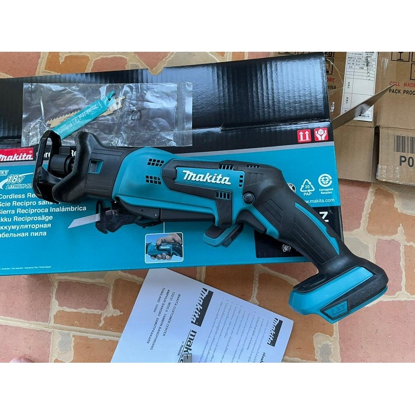 เลื่อยชักไร้สายตัวเปล่า * ไม่มีแบตมาให้นะครับ * มากีต้า MAKITA DJR183Z 18V.ไม่รวมแบตเตอรี่และกล่องอุ