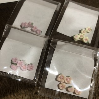 ดอกเดซี่ ปั้นติดเล็บ 3 มิติ ขนาด 5 มล