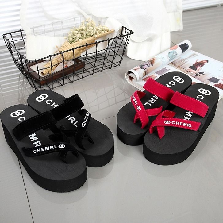 รองเท้าแตะผู้หญิงฤดูร้อนสวมใส่ด้านนอกส้นสูงส้นหนาSoled Anti-Slip Flip-Flopsแฟชั่นAll-Matchรองเท้าแตะชายหาดรองเท้าแตะ