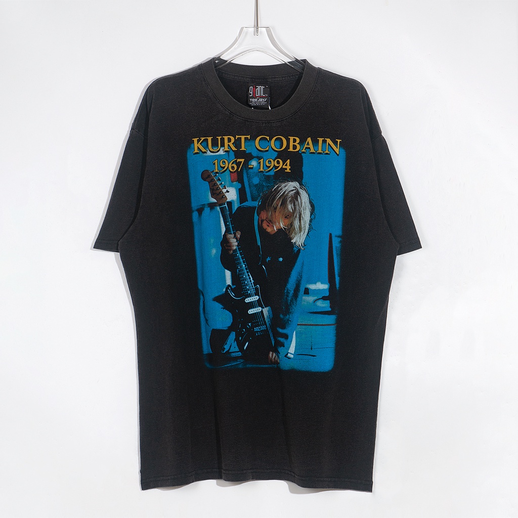 เสื้อวง Nirvana ป้ายGiant ผ้าเฟด เสื้อทัวร์ เสื้อวินเทจ งานbootleg ทรง90 oversizeโอเวอร์ไซต์  raptee เสื้อยืดแฟชั่น