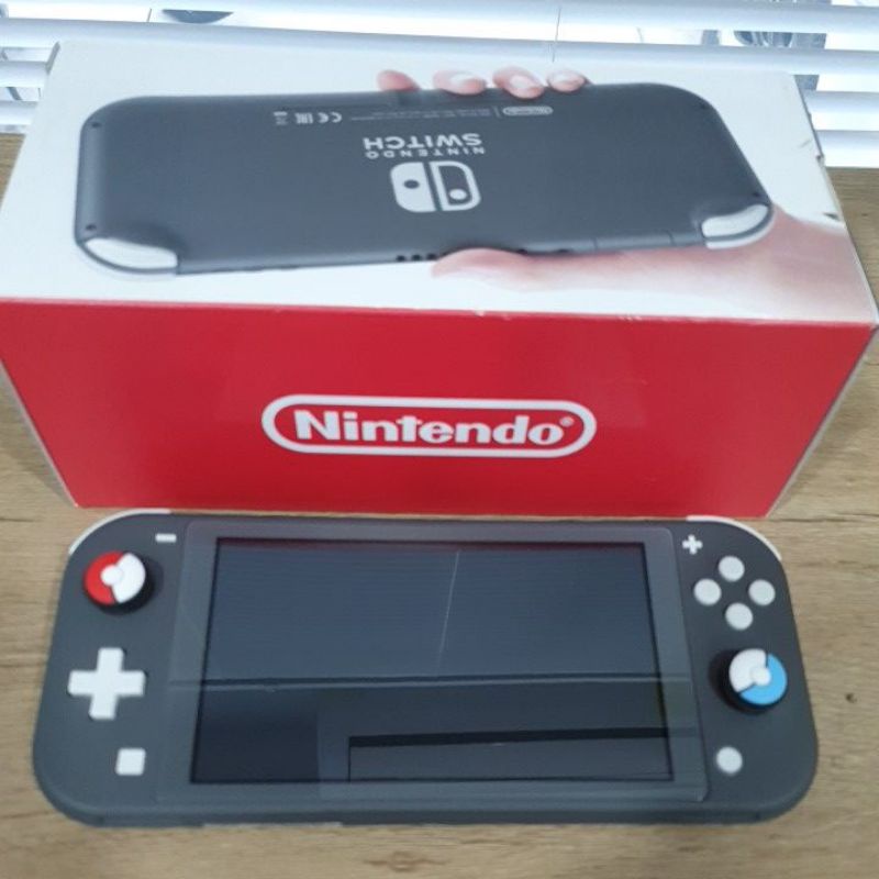 Nintendo switch lite มือสอง ส่งฟรี